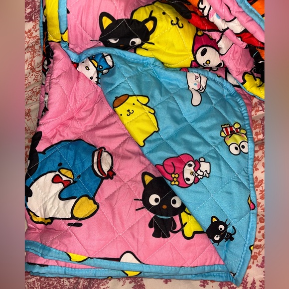 SANRIO Hello Kitty and Friends FULL/QUEEN Pink & Blue Quilted Blanket NEW NWT - Picture 2 of 6